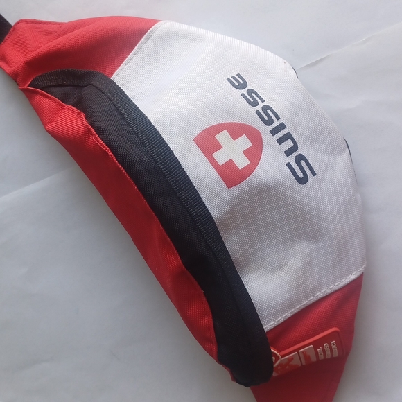 Suisse Fanny Pack Bag Play Football Switzerland Official licensed product - Picture 12 of 12
